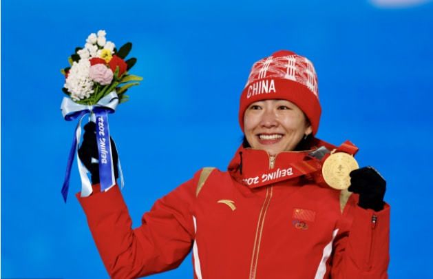 女女伺候女主vk